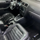 VW - VolksWagen JETTA Highline 2.0 TSI 16V 4p Tiptronic 2012 Gasolina-4