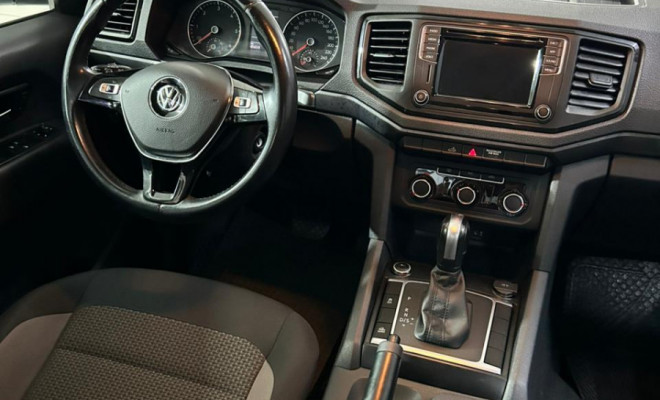 VW - VolksWagen AMAROK Comfor. 3.0 V6 TDI 4x4 Dies. Aut. 2023 Gasolina-2