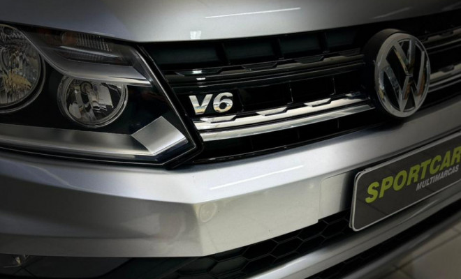 VW - VolksWagen AMAROK Comfor. 3.0 V6 TDI 4x4 Dies. Aut. 2023 Gasolina-7