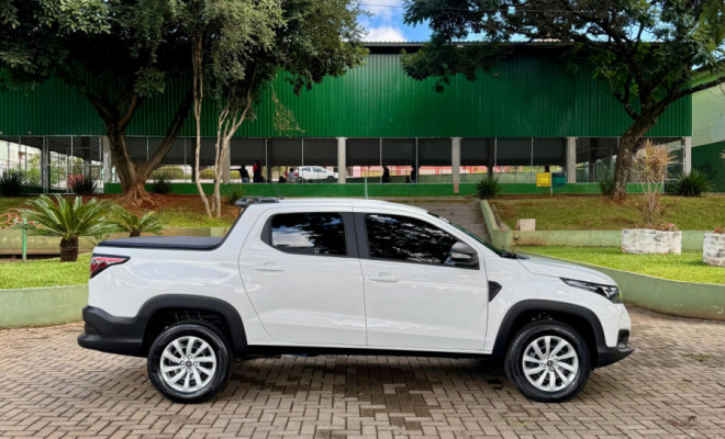 Fiat Strada Freedom 1.3 Flex 8V CD 2026 Flex-12