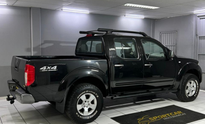 Nissan Frontier LE CD 4x4 2.5 TB Diesel Aut. 2009 Diesel-6