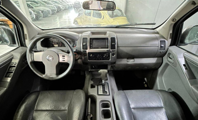 Nissan Frontier LE CD 4x4 2.5 TB Diesel Aut. 2009 Diesel-2