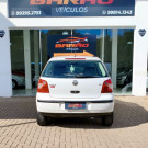VW - VolksWagen Polo 1.6 Mi/ S.Ouro 1.6Mi 101cv 8V 5p 2005 Gasolina-2