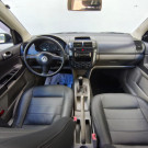 VW - VolksWagen Polo 1.6 Mi/ S.Ouro 1.6Mi 101cv 8V 5p 2005 Gasolina-5