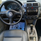 VW - VolksWagen Polo 1.6 Mi/ S.Ouro 1.6Mi 101cv 8V 5p 2005 Gasolina-4