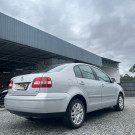 VW - VolksWagen Polo 1.6 Mi/ S.Ouro 1.6Mi 101cv 8V 5p 2005 Gasolina-3