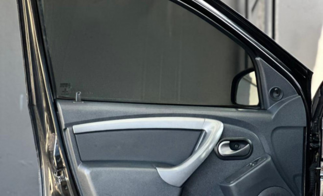 Renault SANDERO Expression Hi-Flex 1.0 16V 5p 2014 Flex-11