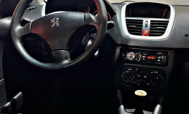 Peugeot 207 Sedan Passion XR 1.4 Flex 8V 4p 2011 Flex-3