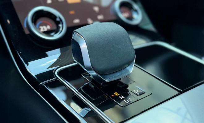 Land Rover Range R. VEL. R-Dyn. SE 3.0 Aut. (Híb.) 2021 Gasolina-4