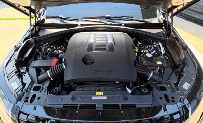 Land Rover Range R. VEL. R-Dyn. SE 3.0 Aut. (Híb.) 2021 Gasolina-14