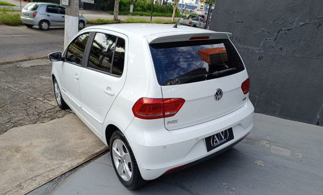 VW - VolksWagen Fox Comfortline 1.6 Flex 8V 5p 2018 Flex-2