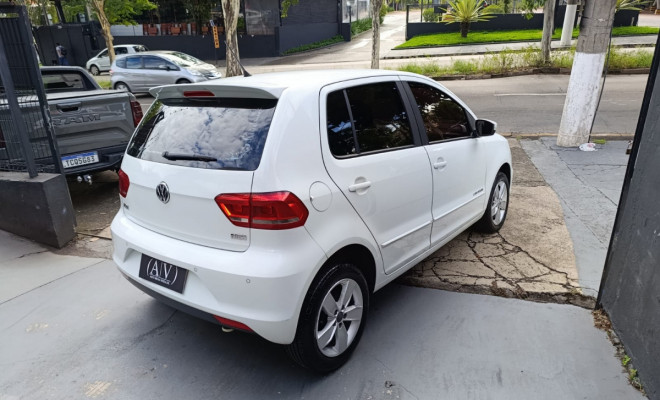 VW - VolksWagen Fox Comfortline 1.6 Flex 8V 5p 2018 Flex-4