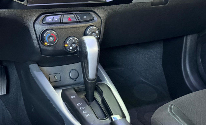 GM - Chevrolet ONIX HATCH ADVANTAGE 1.4 8V Flex 5p Aut. 2019 Flex-6