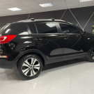 Kia Motors Sportage LX 2.0   Aut. 2012 Flex  ótimo conforto e espaço-2