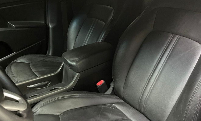 Kia Motors Sportage LX 2.0   Aut. 2012 Flex  ótimo conforto e espaço-6