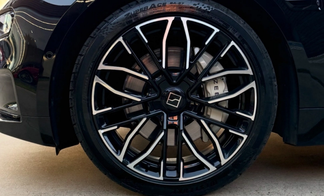 ZEEKR 001 Flagship (Elétrico) 2025 Elétrico-12