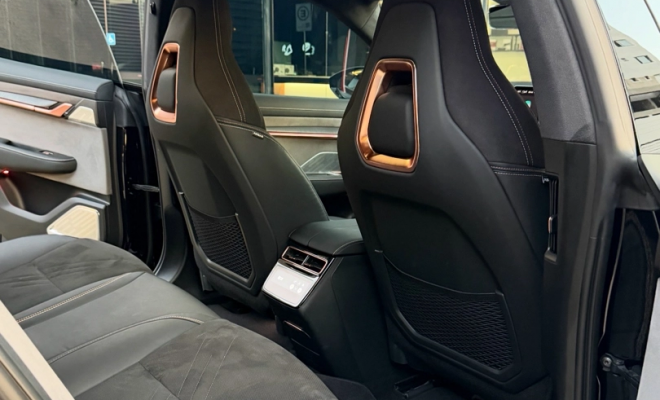 ZEEKR 001 Flagship (Elétrico) 2025 Elétrico-9