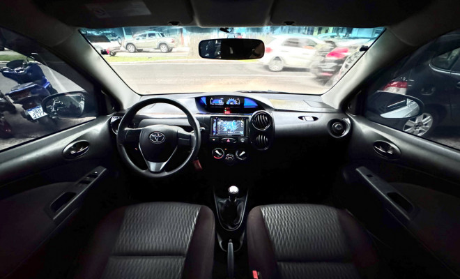 Toyota ETIOS X 1.3 Flex 16V 5p Mec. 2017 Flex-6