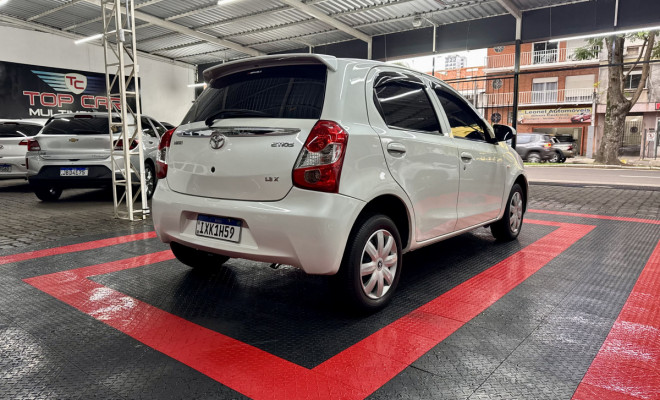 Toyota ETIOS X 1.3 Flex 16V 5p Mec. 2017 Flex-5