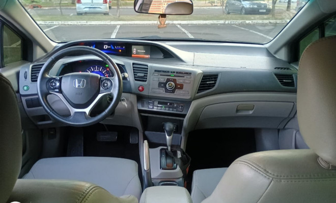 Honda Civic Sedan LXS 1.8/1.8 Flex 16V Aut. 4p 2012 Flex-6