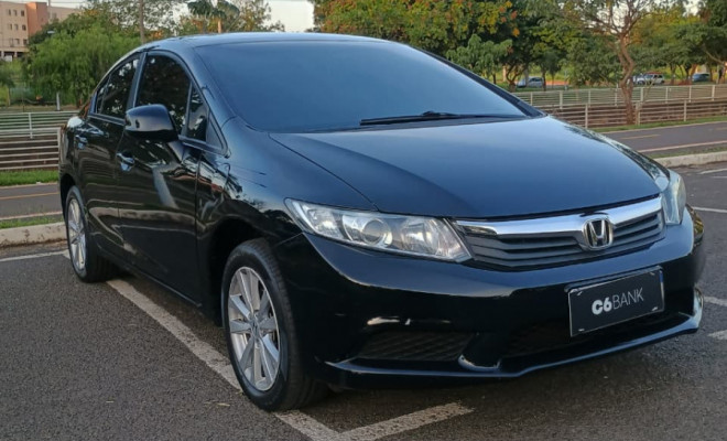 Honda Civic Sedan LXS 1.8/1.8 Flex 16V Aut. 4p 2012 Flex-1