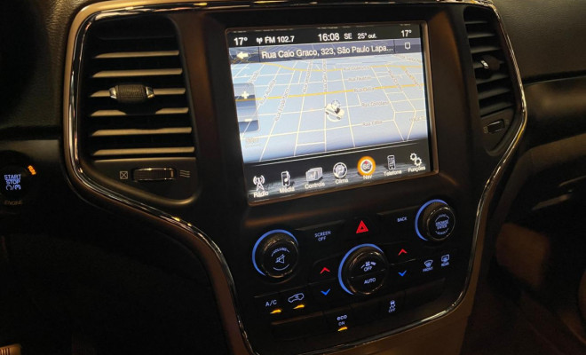 Jeep Grand Cherokee Laredo 3.6 4x4 V6 Gasolina Aut. 2014-8