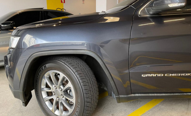 Jeep Grand Cherokee Laredo 3.6 4x4 V6 Gasolina Aut. 2014-3