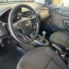 GM - Chevrolet ONIX HATCH LT 1.0 8V FlexPower 5p Mec. 2014 Flex-9