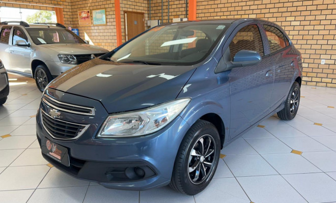 GM - Chevrolet ONIX HATCH LT 1.0 8V FlexPower 5p Mec. 2014 Flex