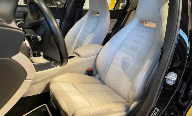 Mercedes-Benz GLA 200 Night 1.6. TB 16V Flex Aut. 2019-12