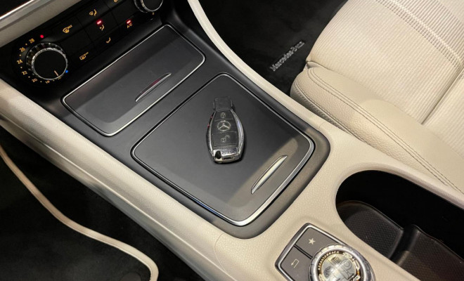 Mercedes-Benz GLA 200 Night 1.6. TB 16V Flex Aut. 2019-11