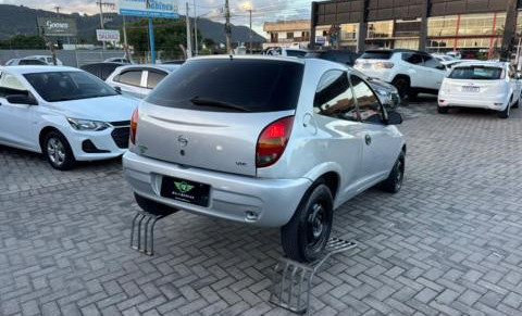 GM - Chevrolet Celta 1.0/Super/N.Piq.1.0 MPFi VHC 8V 3p 2001 Gasolina-2