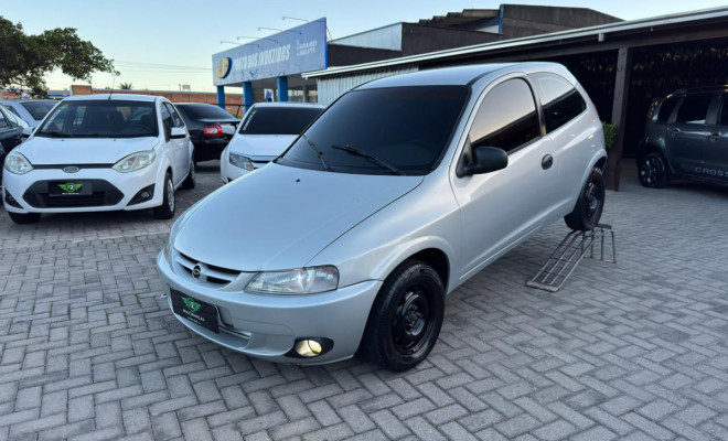 GM - Chevrolet Celta 1.0/Super/N.Piq.1.0 MPFi VHC 8V 3p 2001 Gasolina-0