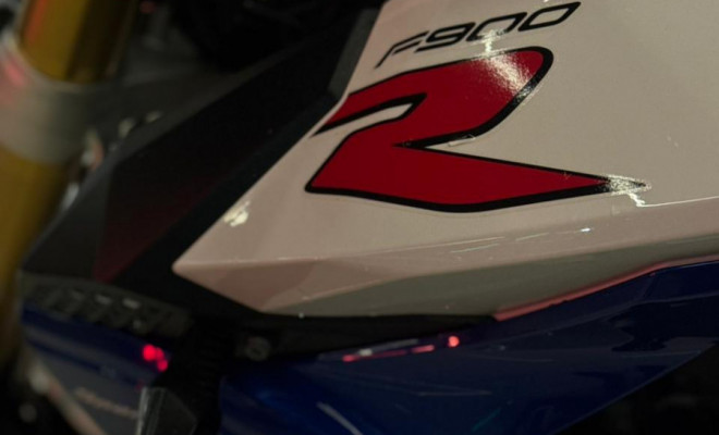 BMW F 900 R Sport Plus 2024 Gasolina-3