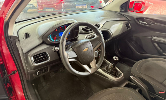 GM - Chevrolet ONIX HATCH LT 1.4 8V FlexPower 5p Mec. 2013 Flex-6