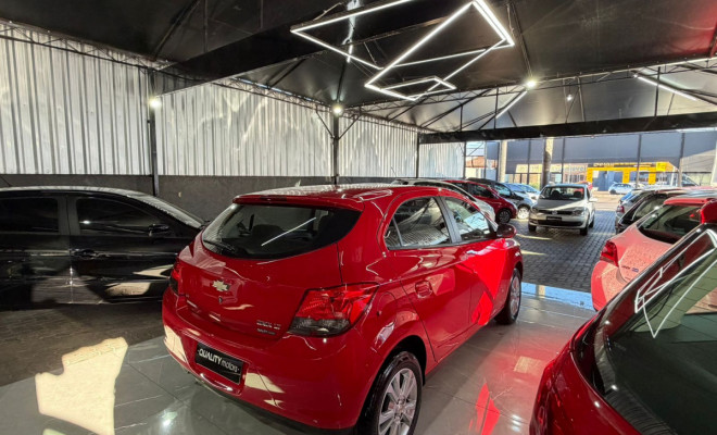 GM - Chevrolet ONIX HATCH LT 1.4 8V FlexPower 5p Mec. 2013 Flex-2