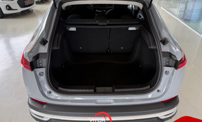 Fiat Fastback Audace 1.0 200 T. Flex Aut 2025 Flex-4