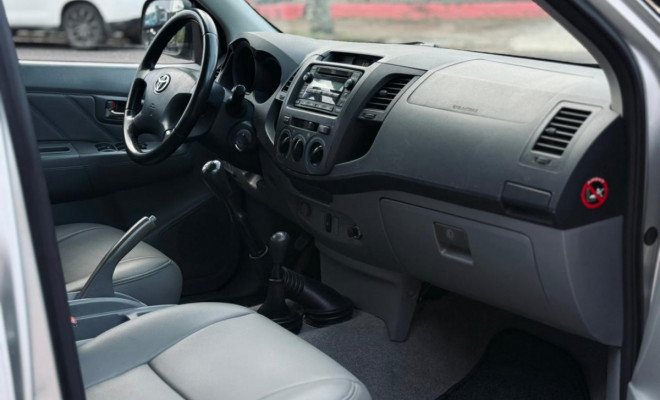 Toyota Hilux CD D4-D 4x4 2.5 16V 102cv TB Dies. 2011 Diesel-10