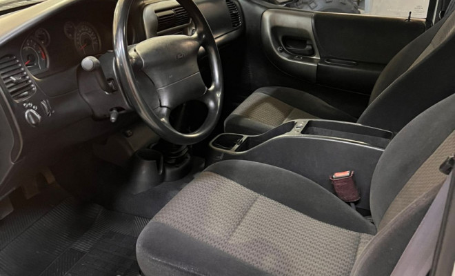 Ford Ranger XLT 2.3 16V 150cv CD Repower. 2010 Gasolina-6