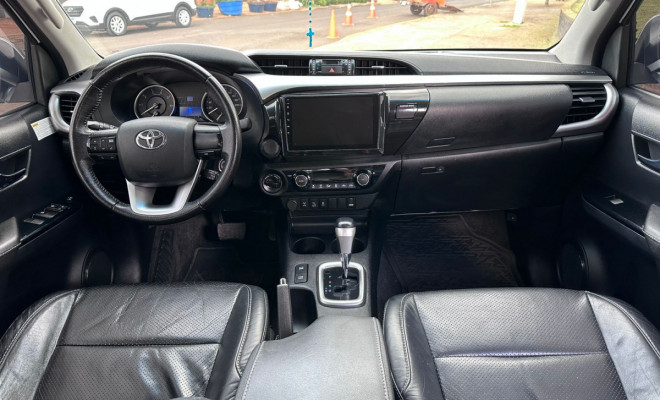 Toyota Hilux CD SR 4x4 2.8 TDI Diesel Aut. 2020 Diesel-6