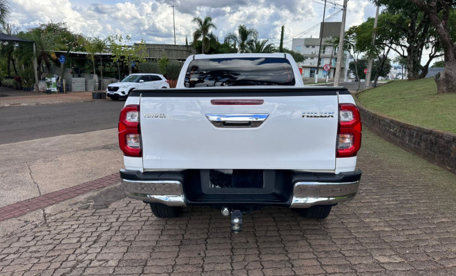 Toyota Hilux CD SR 4x4 2.8 TDI Diesel Aut. 2020 Diesel-4