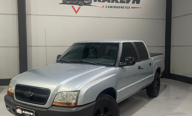 GM - Chevrolet S10 Pick-Up 2.4 MPFI 8v 128cv CD 4p 2003 Gasolina-0