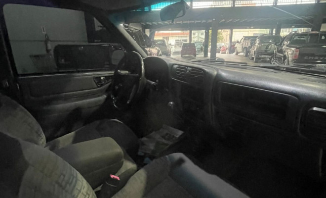 GM - Chevrolet S10 Pick-Up 2.4 MPFI 8v 128cv CD 4p 2003 Gasolina-7