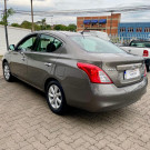 Nissan VERSA SL 1.6 Mec. - 2014-1