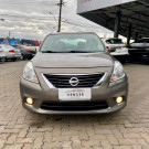 Nissan VERSA SL 1.6 Mec. - 2014-3