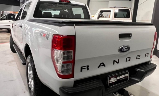 Ford Ranger XL 2.2 4x4 CD Diesel Aut. 2023 Diesel-4