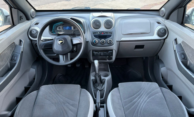 GM - Chevrolet AGILE LTZ 1.4 MPFI 8V FlexPower 5p 2011 Flex-6