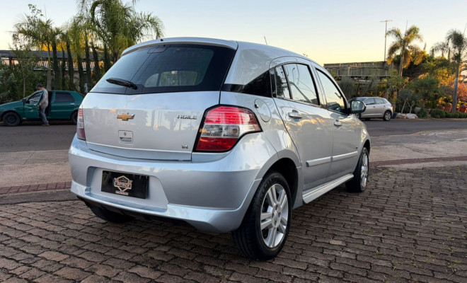 GM - Chevrolet AGILE LTZ 1.4 MPFI 8V FlexPower 5p 2011 Flex-4