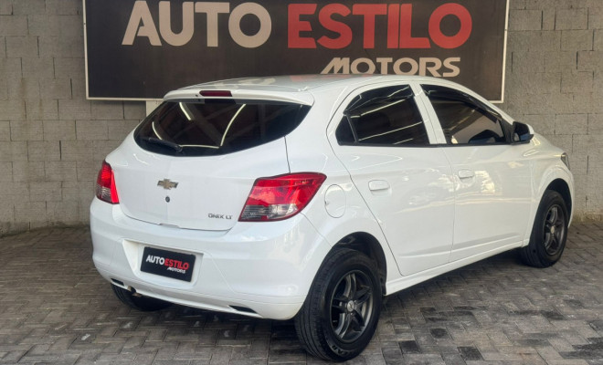 GM - Chevrolet ONIX HATCH LT 1.0 8V FlexPower 5p Mec. 2016 Flex-1