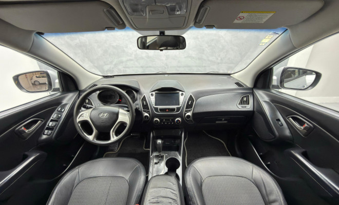 Hyundai ix35 2.0 16V 170cv 2WD/4WD Aut. 2011 Gasolina-7